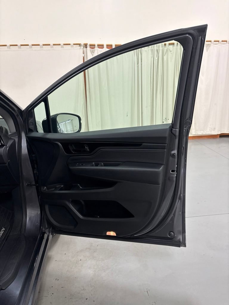 Used 2021 Honda Odyssey Touring image 28