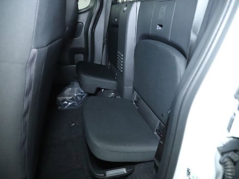 Used 2024 Nissan Frontier S w/ S Utility Package image 14