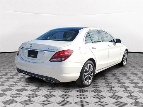 Used 2017 Mercedes-Benz C 300 4MATIC Sedan image 6
