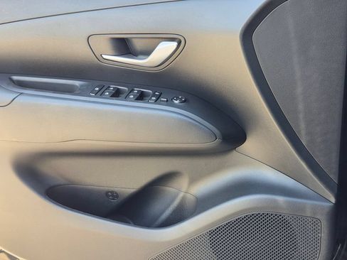 Used 2024 Hyundai Tucson SEL FWD image 25