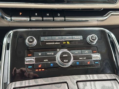 Used 2023 Lincoln Navigator Reserve w/ Equipment Group 201A image 19