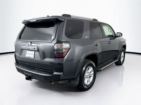 Used 2019 Toyota 4Runner SR5 AWD/4WD image 2