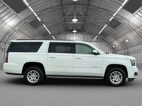 Used 2016 GMC Yukon XL SLE AWD/4WD image 8