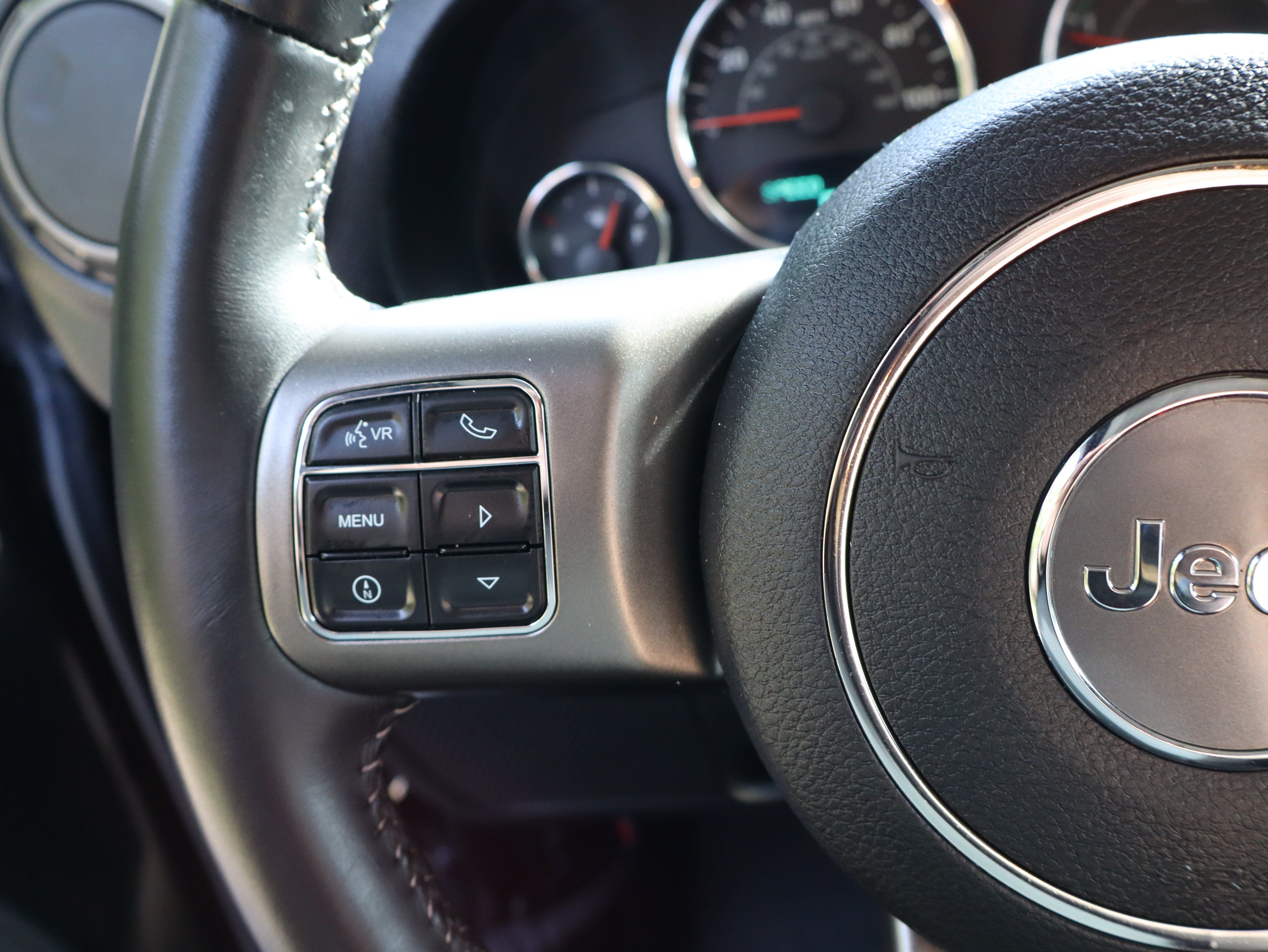 Used 2018 Jeep Wrangler Unlimited Sport AWD/4WD image 29