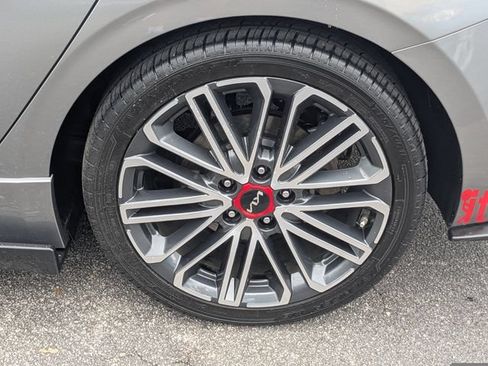 Certified 2022 Kia Forte GT w/ GT2 Package FWD image 11