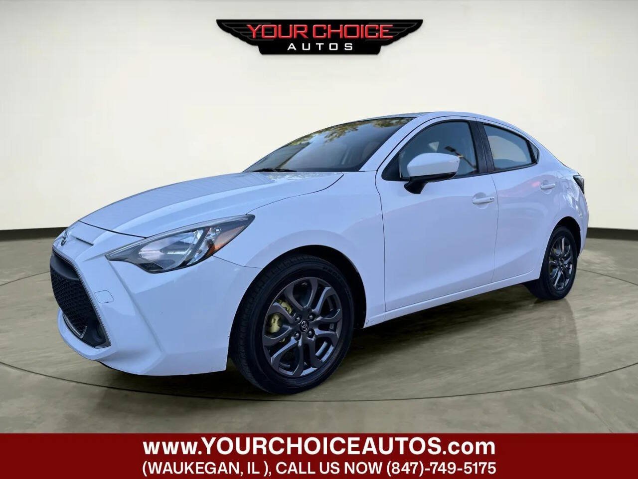 Used 2019 Toyota Yaris LE FWD image 1