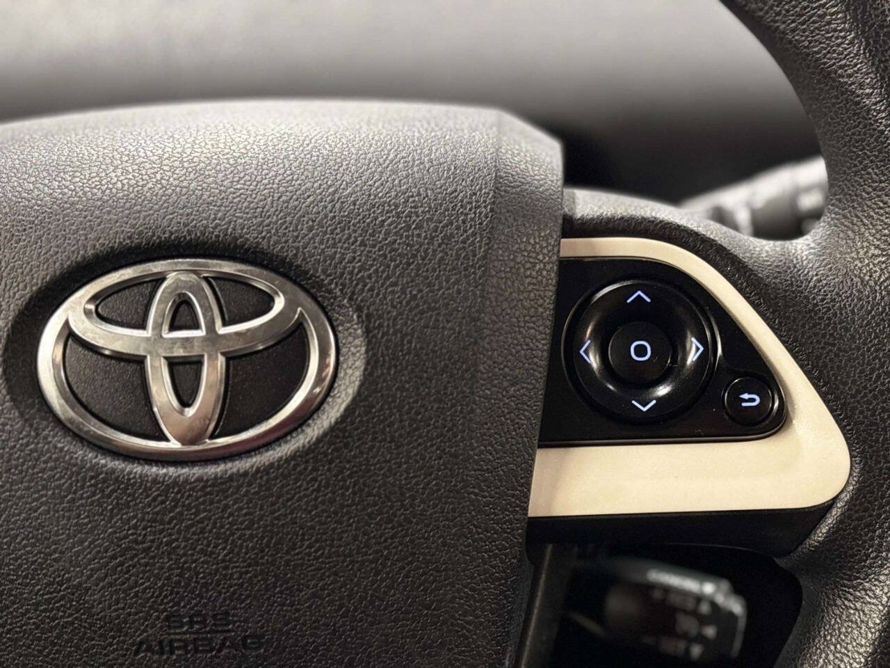 Used 2016 Toyota Prius Two FWD image 29