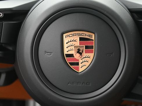 Used 2025 Porsche 911 Carrera 4 GTS AWD/4WD image 27