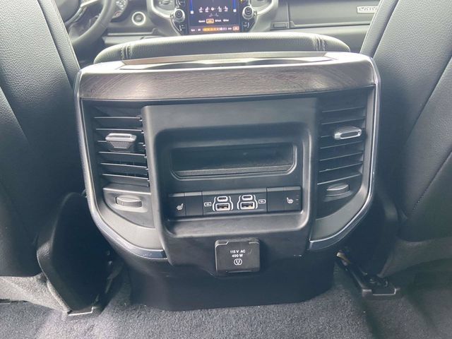 Used 2025 RAM 1500 Laramie w/ Sport Appearance Package AWD/4WD image 13