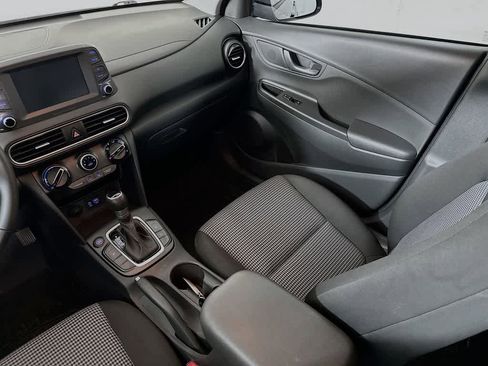 Used 2019 Hyundai Kona SEL FWD image 11