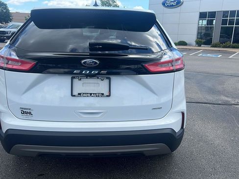 Used 2023 Ford Edge SEL AWD/4WD image 7