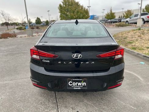 Used 2020 Hyundai Elantra SEL w/ Cargo Package (C1) FWD image 6