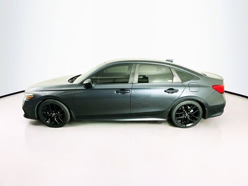 Used 2023 Honda Civic Sport image 4