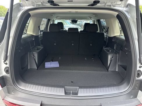 New 2026 Hyundai Santa Fe SE FWD image 18
