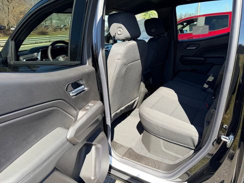 New 2026 GMC Canyon Elevation w/ Convenience Package image 12