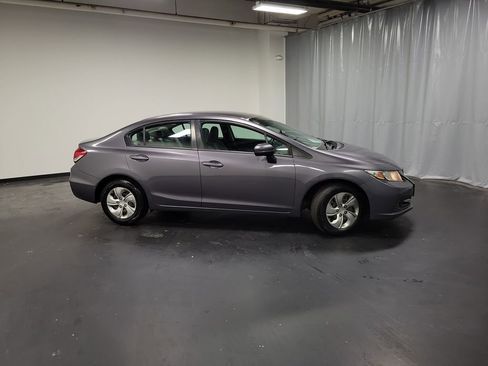 Used 2015 Honda Civic LX image 9