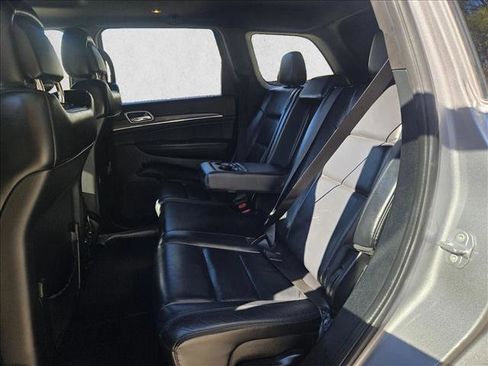 Used 2018 Jeep Grand Cherokee Limited image 14