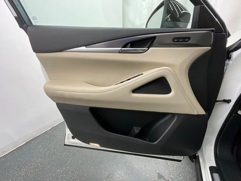 Used 2023 INFINITI QX60 Luxe w/ Cargo Package AWD/4WD image 9