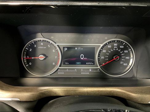 Used 2023 Kia Sorento S w/ Panoramic Sunroof Package AWD/4WD image 14