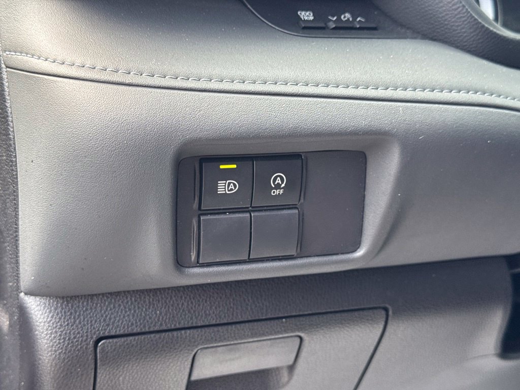 Used 2023 Toyota Highlander L FWD image 50