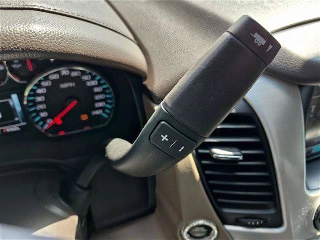 Used 2018 GMC Yukon XL SLT w/ Premium Edition RWD image 10