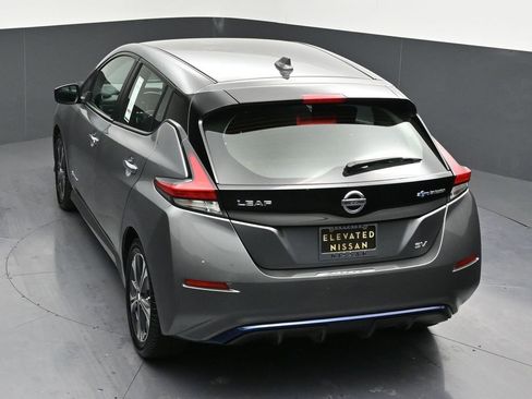 Used 2019 Nissan Leaf SV w/ SV Technology Package image 24