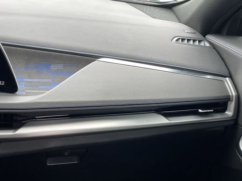 Certified 2024 Cadillac XT4 Sport w/ Cold Weather Package AWD/4WD image 16