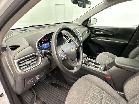 Certified 2024 Chevrolet Equinox LT AWD/4WD image 4