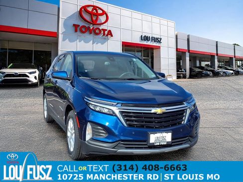 Used 2022 Chevrolet Equinox LT FWD image 1