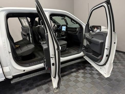 Used 2022 Ford F150 XLT w/ Equipment Group 302A High image 21