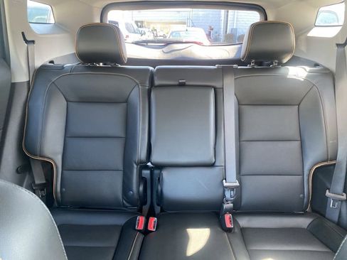 Used 2023 GMC Terrain AT4 w/ Infotainment Package II image 33