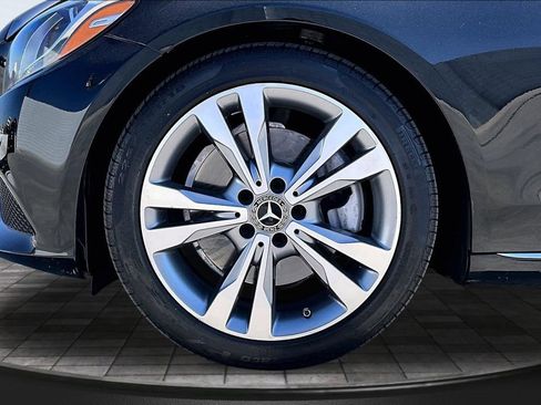 Used 2018 Mercedes-Benz C 300 Sedan image 32
