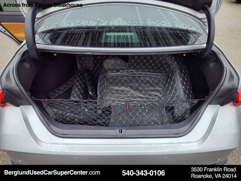 Used 2019 Toyota Avalon Limited w/ Advanced Safety Package image 13