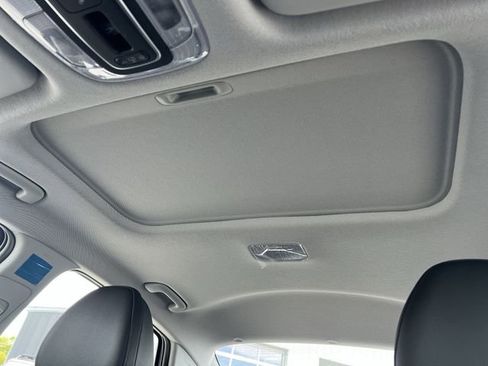 New 2026 Hyundai Elantra Limited FWD image 11