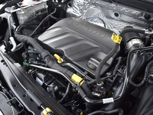 New 2026 Chevrolet Trax LT w/ LT Convenience Package image 33