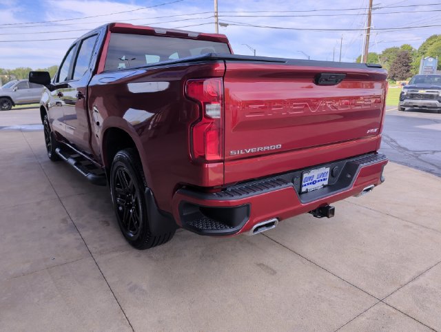 Used 2023 Chevrolet Silverado 1500 RST AWD/4WD image 6