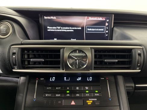 Used 2018 Lexus IS 300 AWD image 20