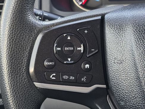 Used 2019 Honda Pilot LX image 12