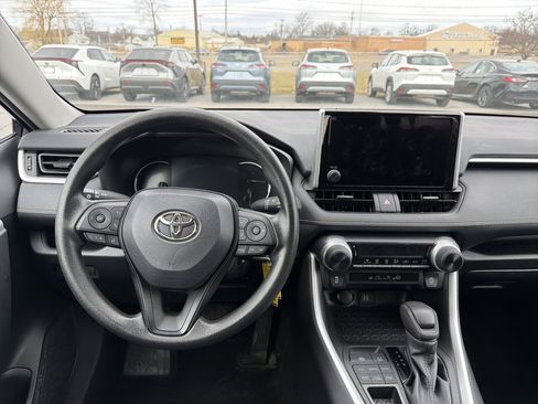 Used 2023 Toyota RAV4 LE image 11
