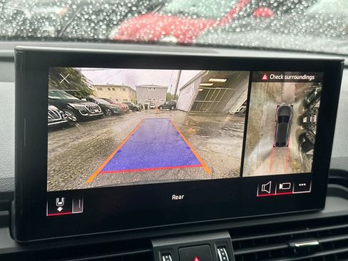 Used 2022 Audi Q5 2.0T Premium Plus image 18