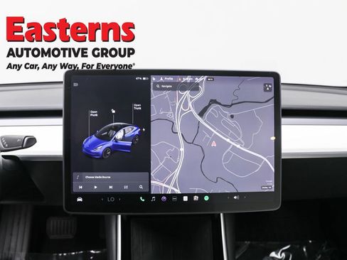 Used 2018 Tesla Model 3 Long Range image 12