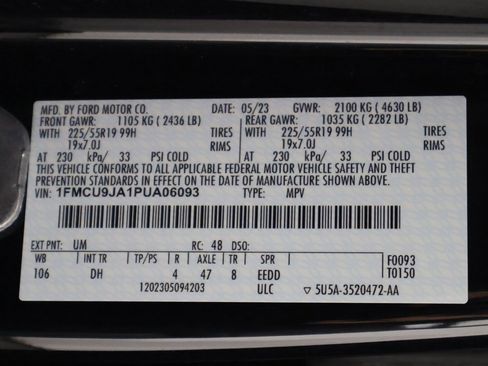 Used 2023 Ford Escape Platinum w/ Premium Technology Package image 56