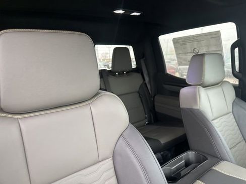 New 2026 Chevrolet Silverado 1500 ZR2 AWD/4WD image 37