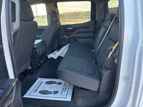 Used 2021 GMC Sierra 1500 Elevation image 37