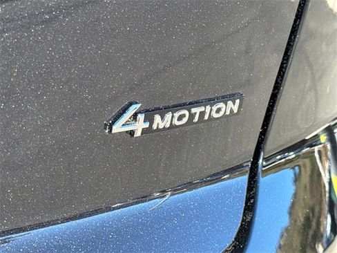 New 2026 Volkswagen Atlas Cross Sport SEL R-Line image 19