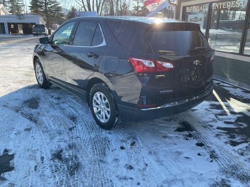 Used 2020 Chevrolet Equinox LT w/ Driver Convenience Package image 8