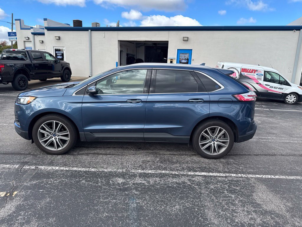 Certified 2019 Ford Edge Titanium FWD image 7