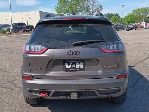 Used 2022 Jeep Cherokee Trailhawk w/ Trailer Tow Group AWD/4WD image 3