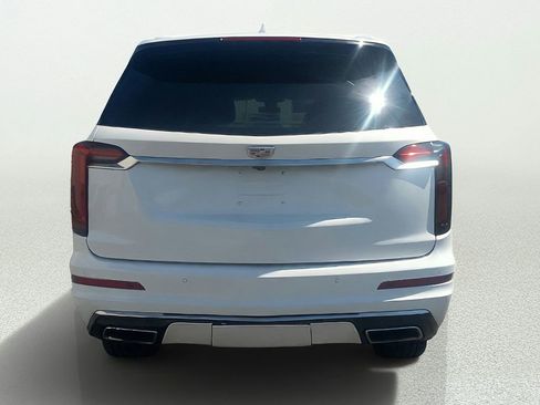 Used 2020 Cadillac XT6 Premium Luxury FWD image 6