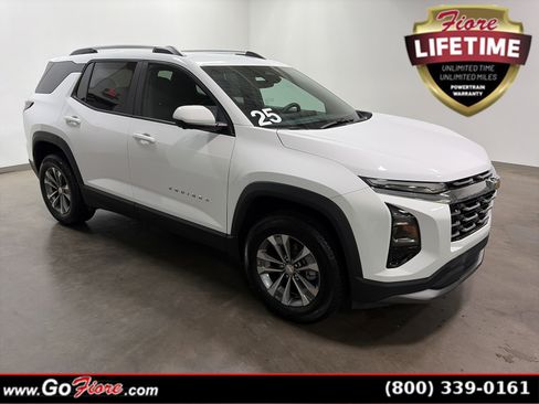 Used 2025 Chevrolet Equinox LT w/ Convenience Package II image 1